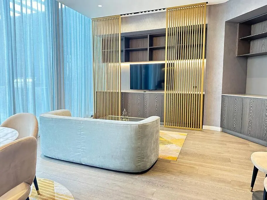 2 Bedroom Ap In The Heart Of Cbd Adelaide