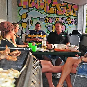  Hostal Travellers Backpackers